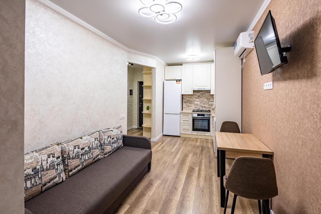 Avalon Time Apartment Lviv Eksteriør billede
