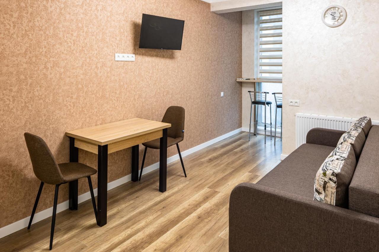 Avalon Time Apartment Lviv Eksteriør billede