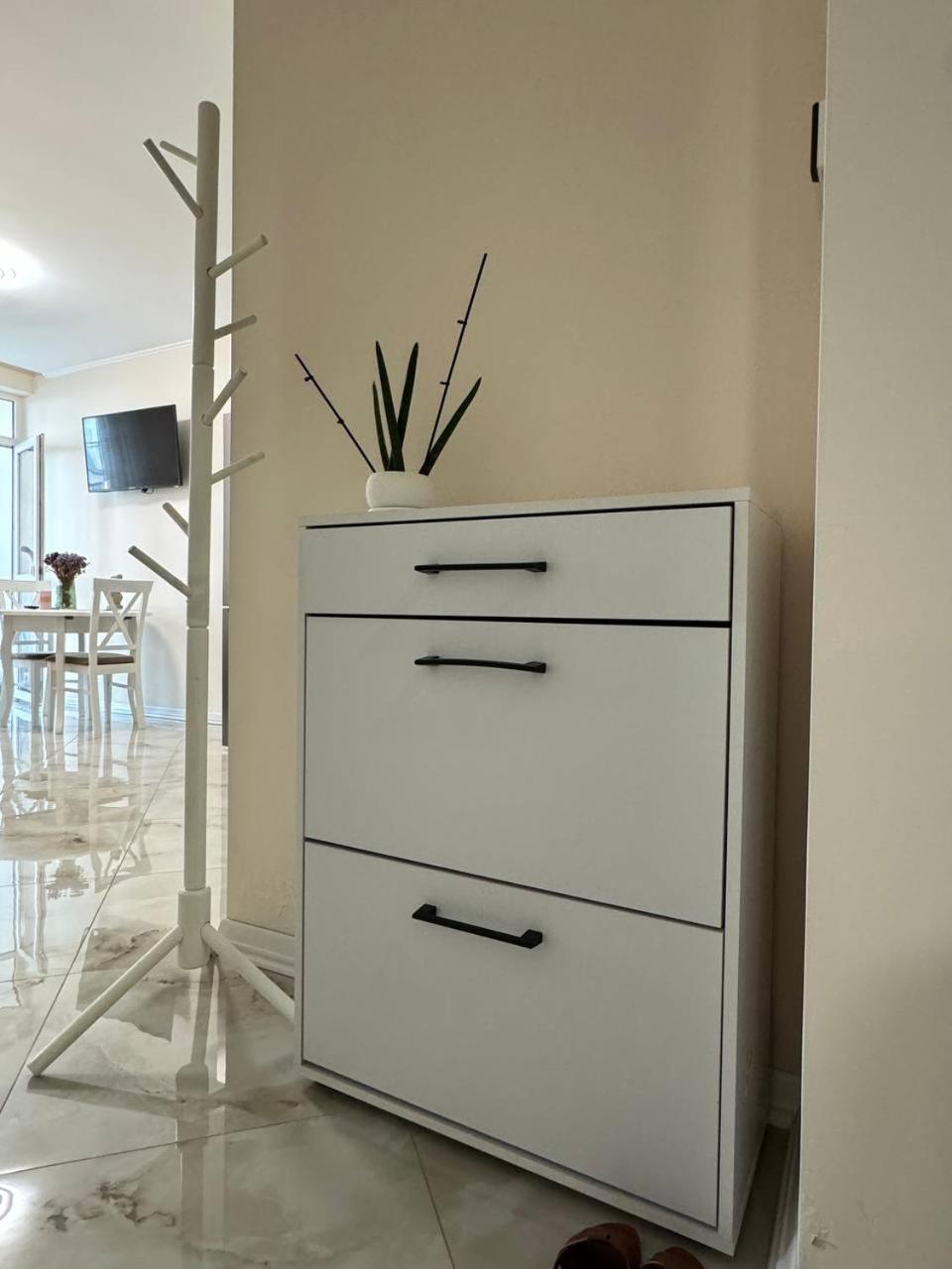 Avalon Time Apartment Lviv Eksteriør billede